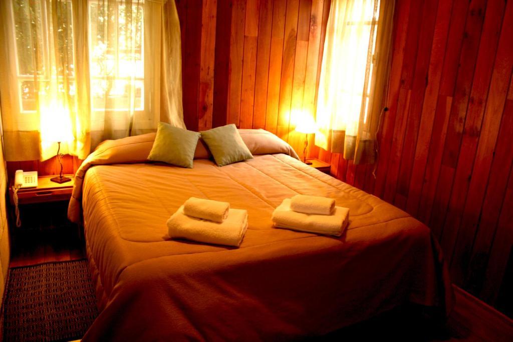 Wesley Hosteria Boutique San Martin de los Andes Room photo