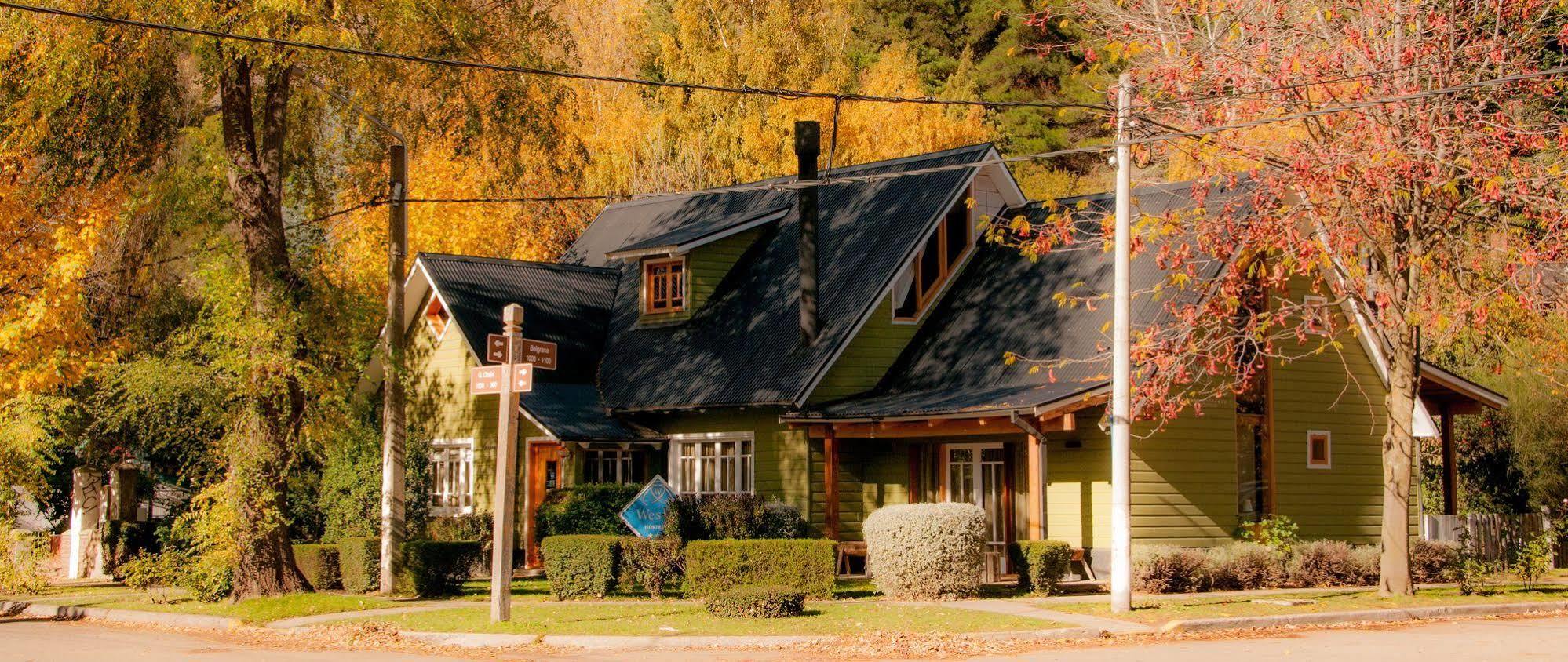 Wesley Hosteria Boutique San Martin de los Andes Exterior photo
